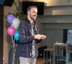 Accent 25 serie 01 037